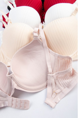 Бюстгальтер